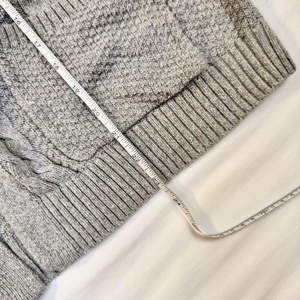 Hollister Gray Cable Knit Cardigan Women’s Medium Chunky Cotton Cozy Coastal - Picture 13 of 15